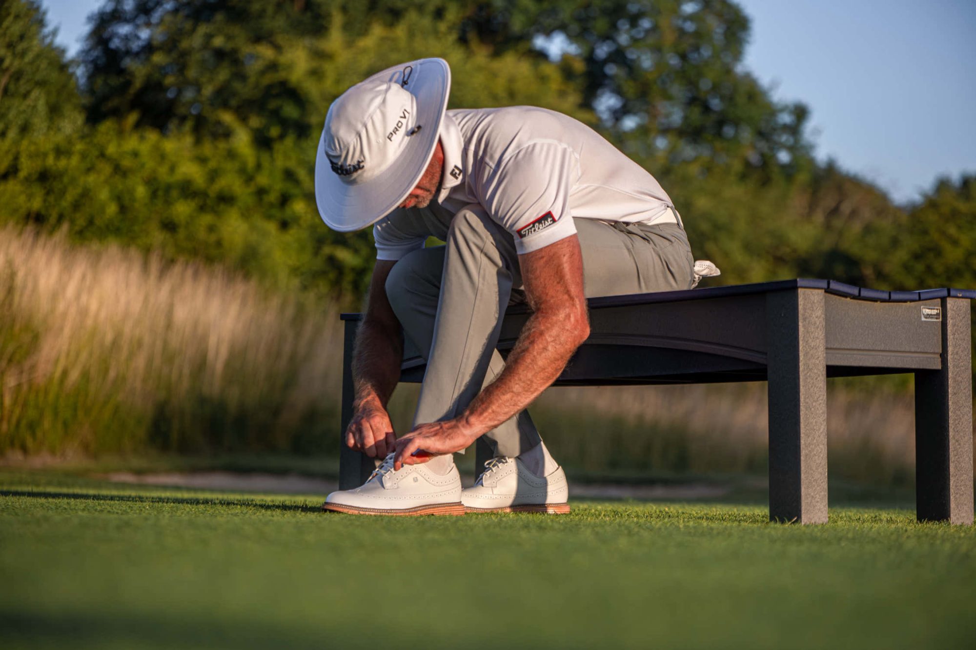 Pourquoi le fitting de chaussures est devenu un enjeu stratégique ? Rencontre avec FootJoy