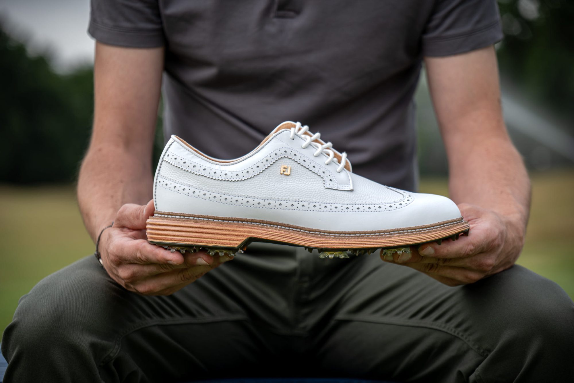 Pourquoi le fitting de chaussures est devenu un enjeu stratégique ? Rencontre avec FootJoy