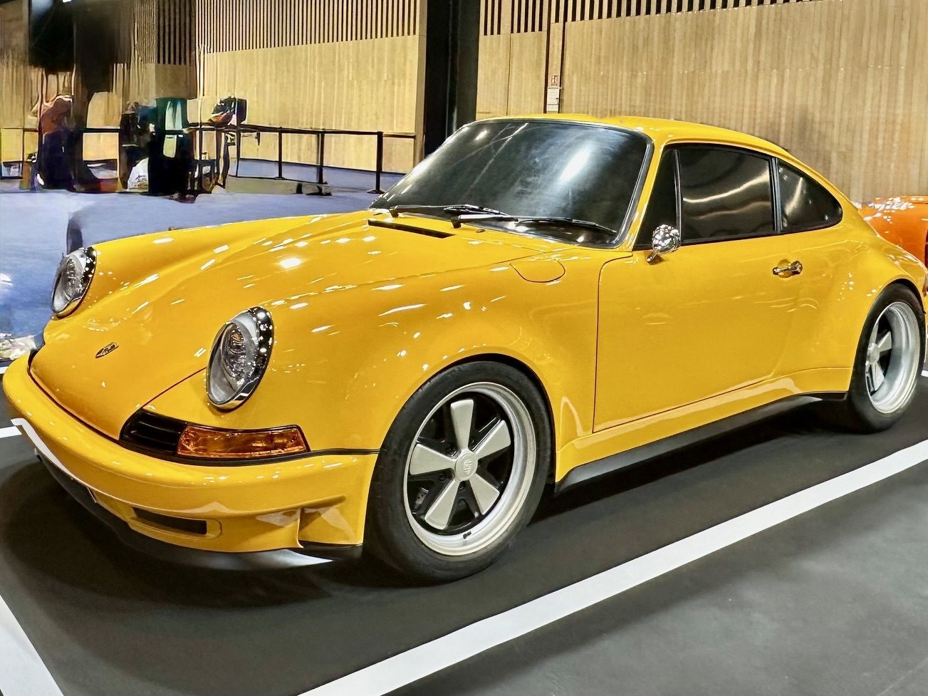 Le salon Rétromobile